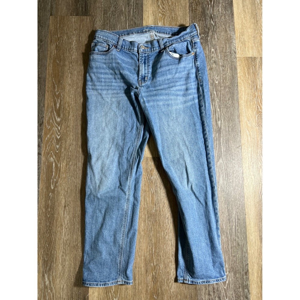Old Navy Boyfriend Jeans Medium Wash Distressed Denim Womans Size 8‎